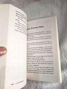 It Ends With Us Book-50% Off On Delivery Fee