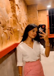 ✨ Chic Pink Wrap Skirt – Like New ✨