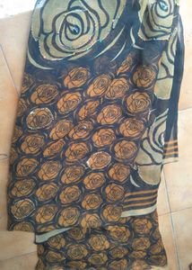 Elegant Floral Print Saree