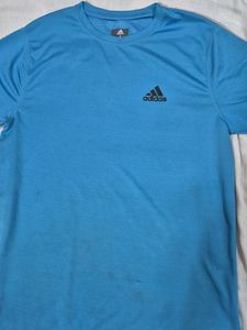 Adidas Messi Jersey Excellent Condition