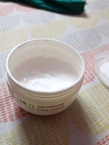 Olive &amp; Macadamia Mega Moisturizing Hair Mask