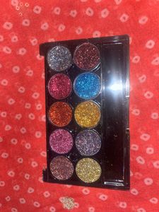 Glitter eyeshadow