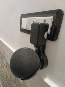 Amazon Echo Dot (4th Gen)  + Wall Mount Speaker
