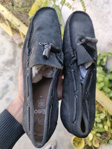 Stylish Black leatherLoafers