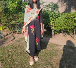 Black Suit Set With Beautiful Dupatta