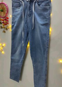 High Rise Jeans