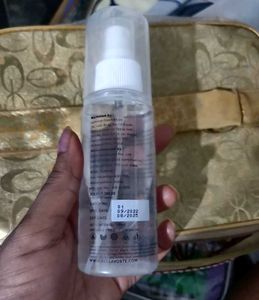 Makeup Fixer Spray