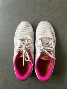 Nike Sports Shoes