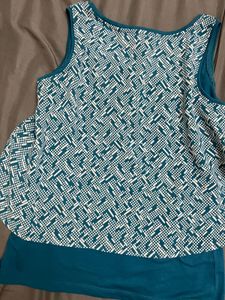 Stylish Sleeveless Top