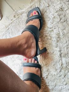 H&amp;M Footwear | Size-7.5