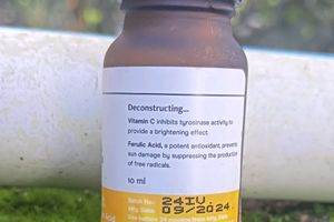 Deconstruct Vit C Serum 🔥 30% Used