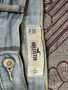 blue hollister denim low rise shorts