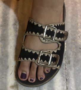 Unique Black &amp; White Buckle Sandals