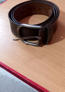 Piyour.leather.bailt.