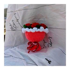 Crochet Mini Rose Flower Bouquet 💐 Keychain