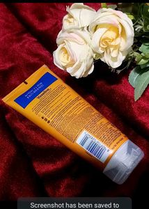Vaseline Healthy Bright Serum Sunscreen SPF 50