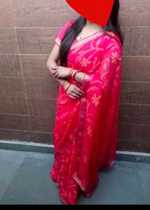 Elegant Pink Floral Saree Daily Wear