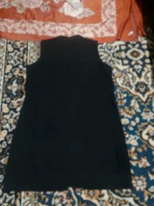 Sleeveless Black kurti