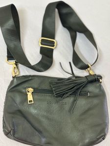 Chic Black Crossbody Bag