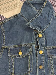 Denim Crop Shirt - new and never wore