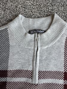 Stylish Plaid Half-Zip Sweater