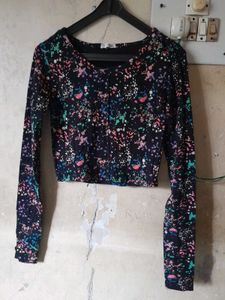 Abstract Print Crop Top