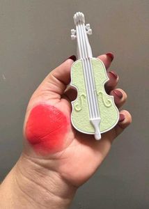 Guitar 🎸 Lip Mousse