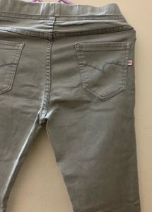 Women’s Skinny Fit Denim Grey Jeggings