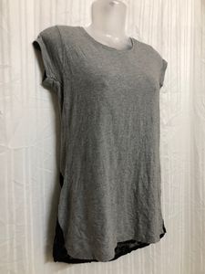 Carlas Secret Grey Short Sleeve Top