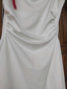 Elegant White Midi Dress – Size L (Never Worn)
