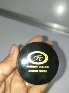 Hollywood Glow Face Primer