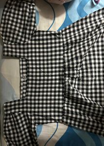 Gingham Puff Sleeve Dress