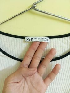 Zara Cut-off Crop Top