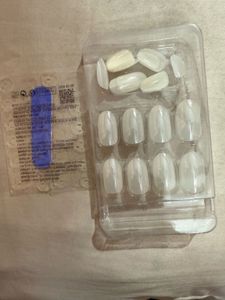 Elegant White Press On Nail kit