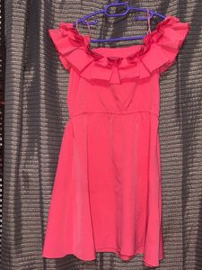 🌸 Elegant Off-Shoulder Ruffle Dress – Trendy &amp; Co