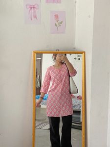 Pink Floral Print Tunic Top