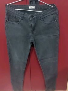 Stylish Gray Denim Jeans