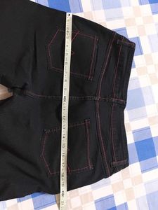 Beautiful Women&#39;s Black Jeans