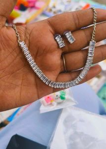 Sparkling Necklace Ad Set Totally New Pc