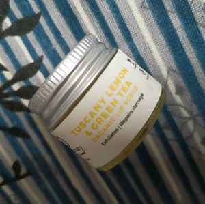 Lip Scrub