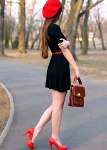 Red 👠