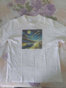 Unique Graphic Print Tee