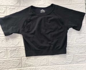 Black Workout Crop Top - Size M