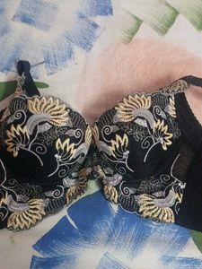Floral Embroidered Black Bra