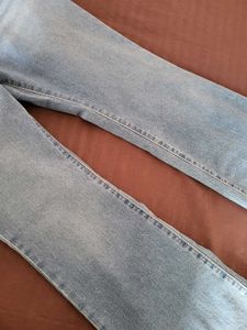 Levis Light Blue Bootcut Denim /Size-28