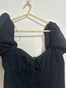 Chic Black Off-Shoulder Mini Dress