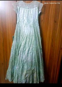 ❄️❄️❄️ Beautiful Silver Gown ❄️❄️❄️