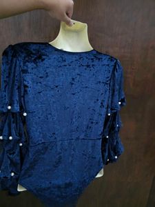 Pearl velvet onepiece