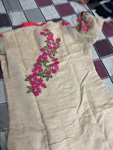 Elegant Embroidered Kurta