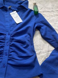 Ruched Shirt With Spread Collar ! Size Xs